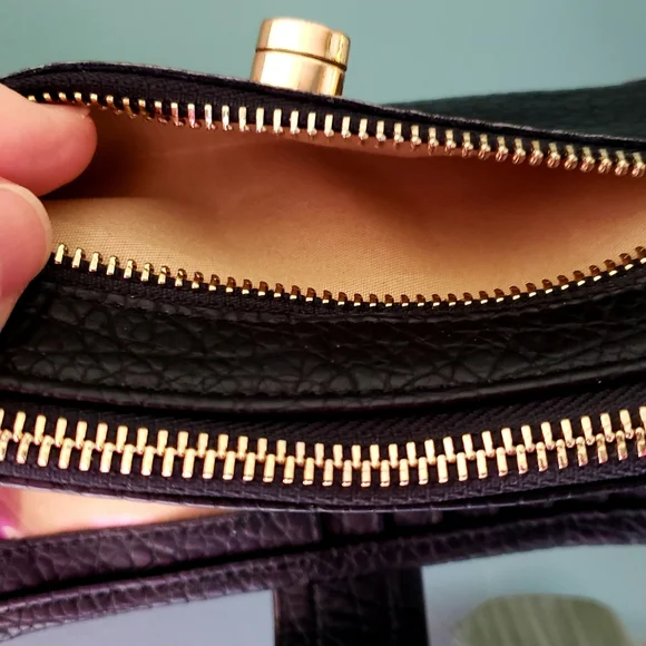 Convertible Purse Wallet Clutch Cross-Body Bag - NWOT - Picture 3 of 14